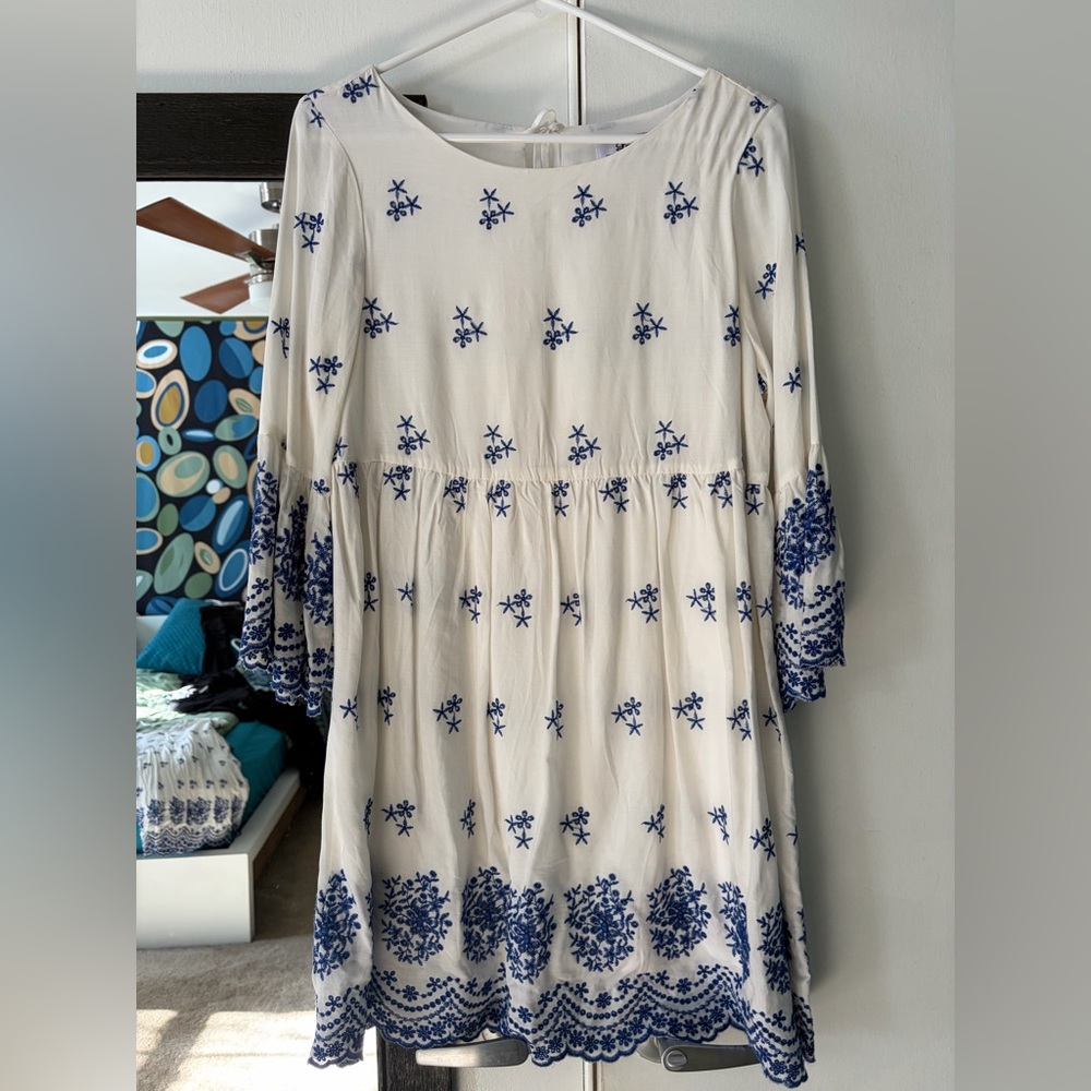 Lulu's Ivory and Navy Floral Long Sleeve Dress